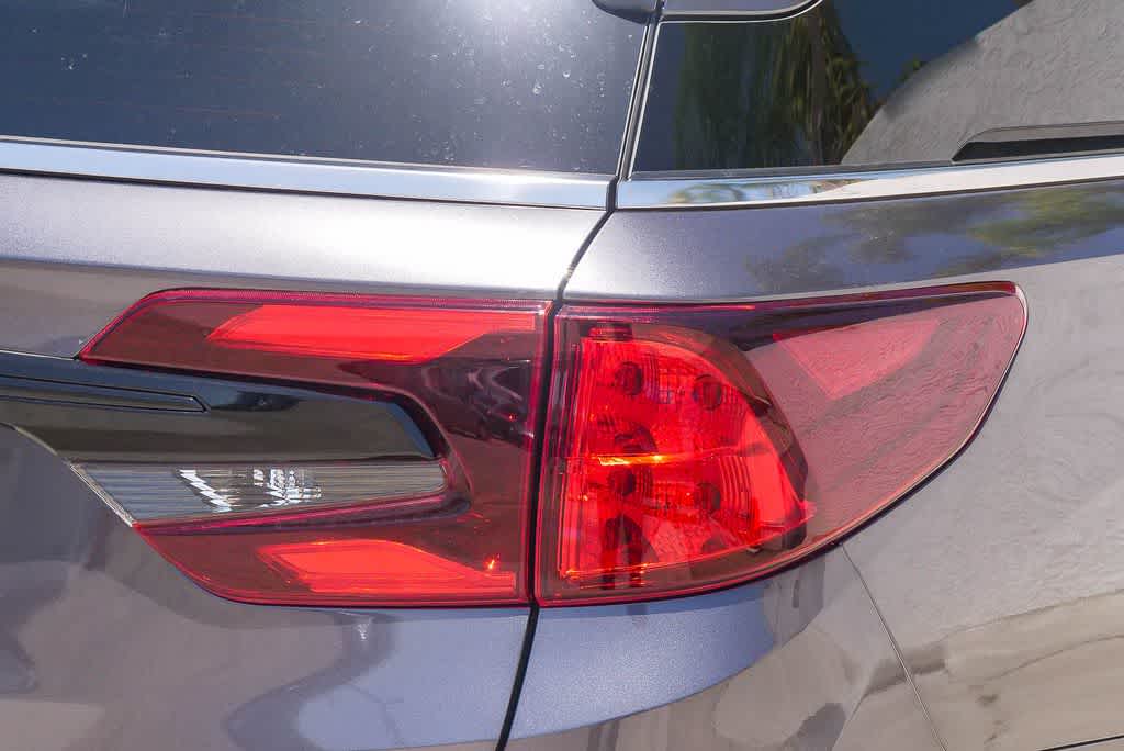 Thumbnail: 2026 Honda Odyssey - 10