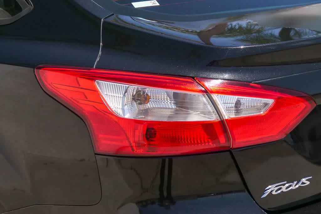 Thumbnail: 2014 Ford Focus - 10