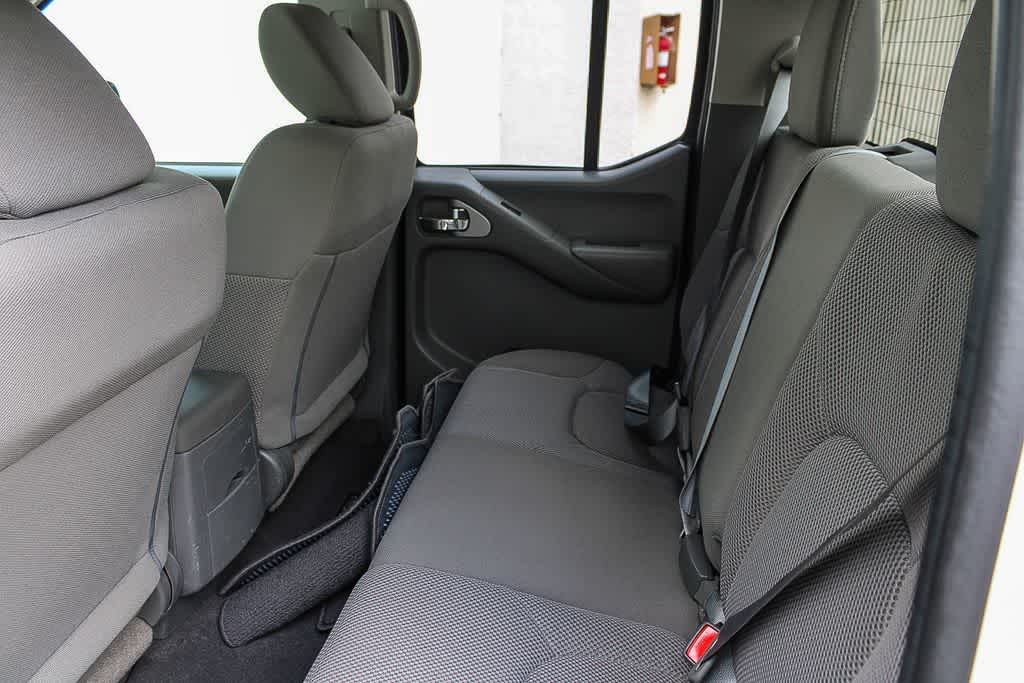 Thumbnail: 2021 Nissan Frontier - 15