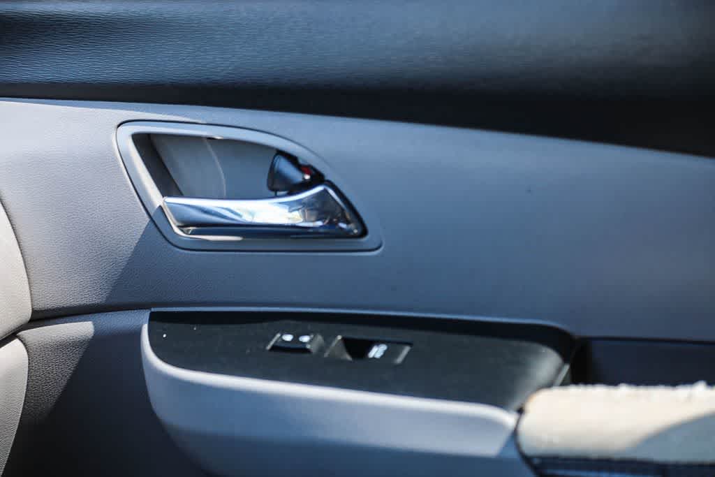 Thumbnail: 2015 Honda Odyssey - 20