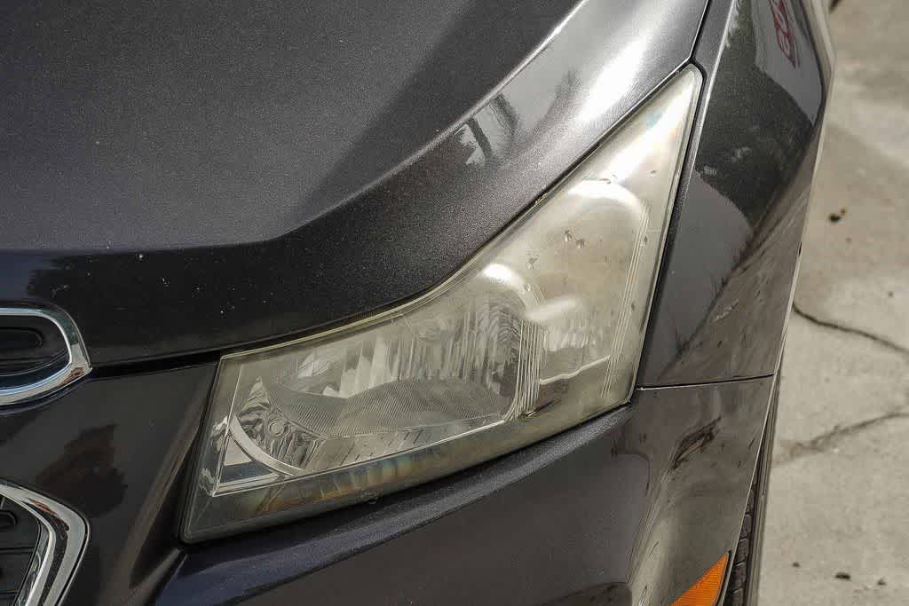 Thumbnail: 2016 Chevrolet Cruze - 8