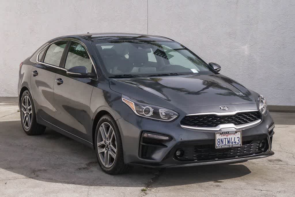 Thumbnail: 2020 Kia Forte - 3