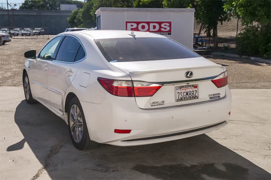 Thumbnail: 2013 Lexus ES - 7