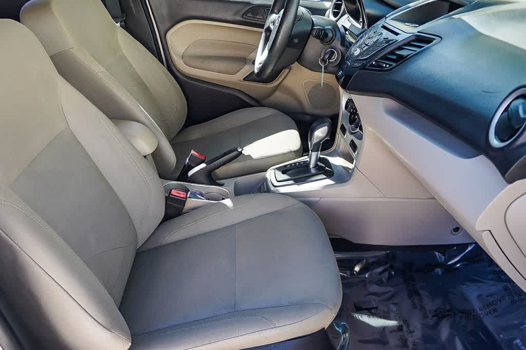 Thumbnail: 2017 Ford Fiesta - 19