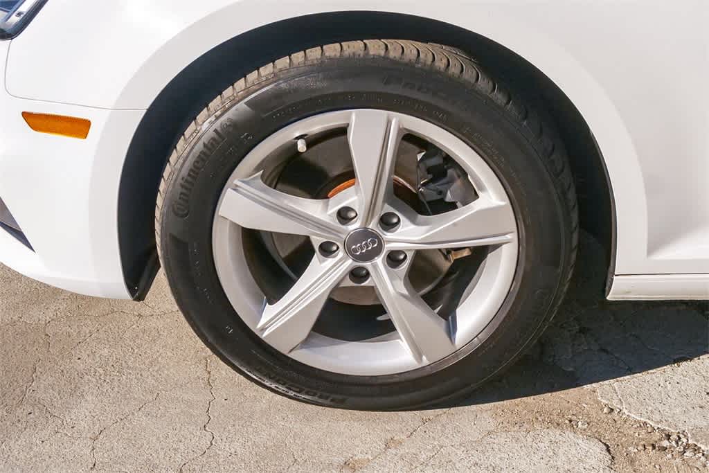 Thumbnail: 2019 Audi A4 - 5