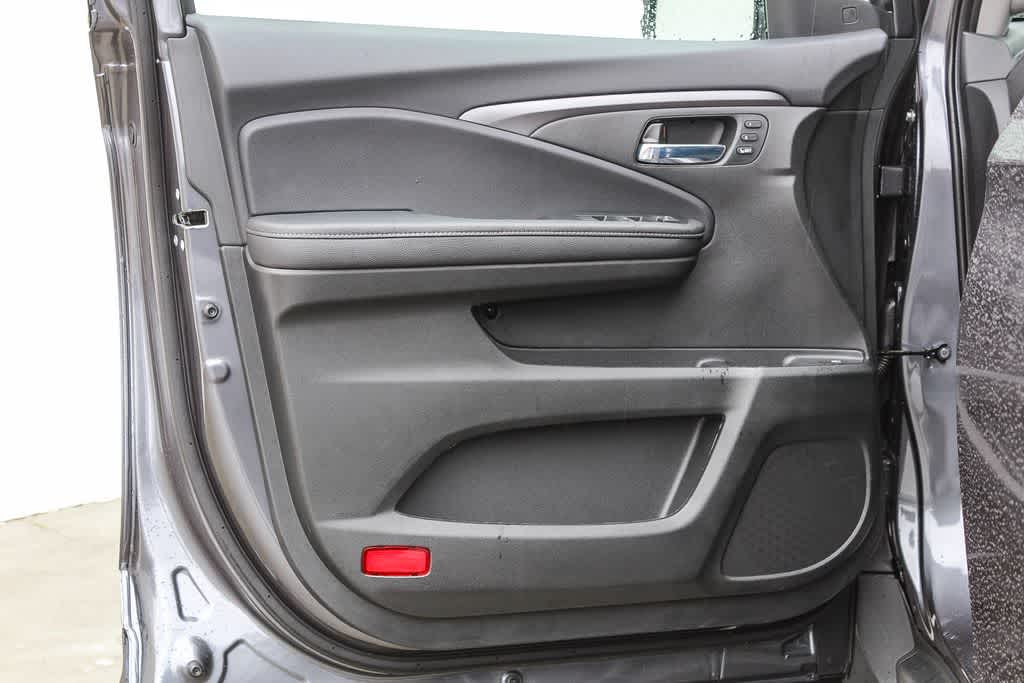 Thumbnail: 2026 Honda Ridgeline - 19