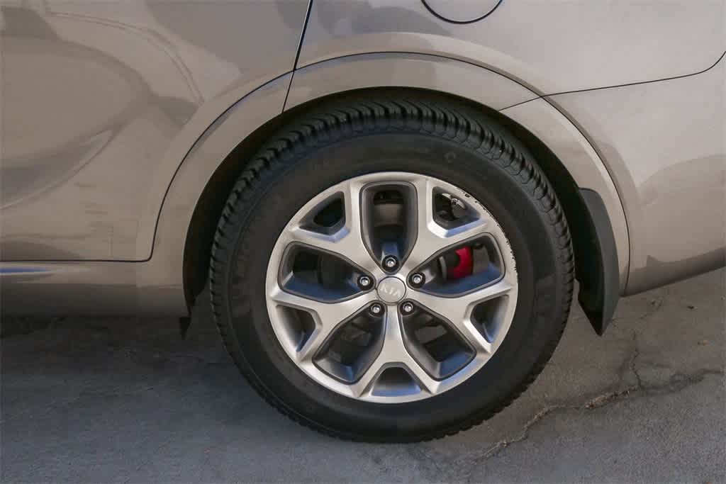 Thumbnail: 2018 Kia Sorento - 6