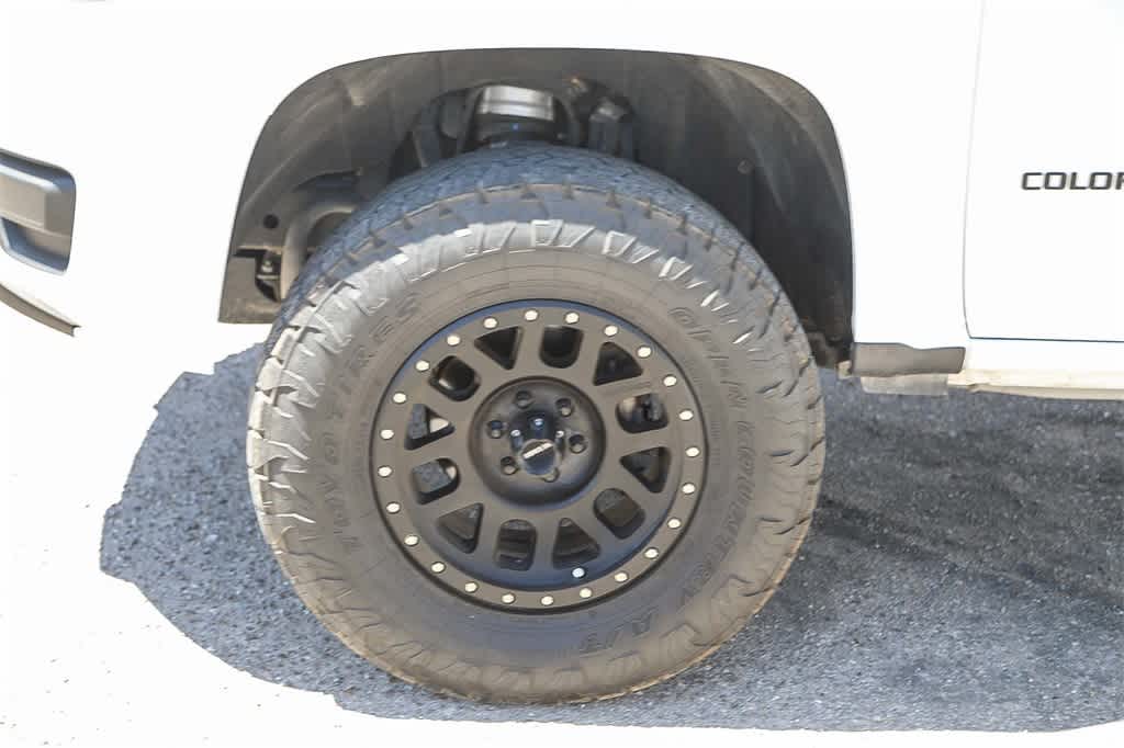 Thumbnail: 2019 Chevrolet Colorado - 8