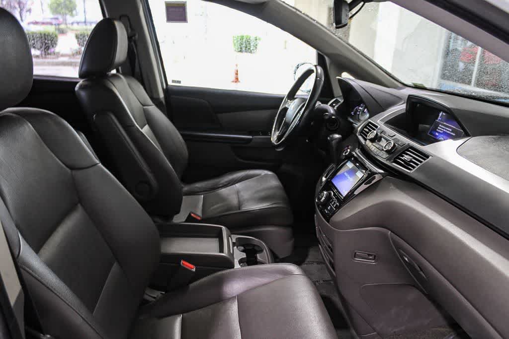 Thumbnail: 2014 Honda Odyssey - 17