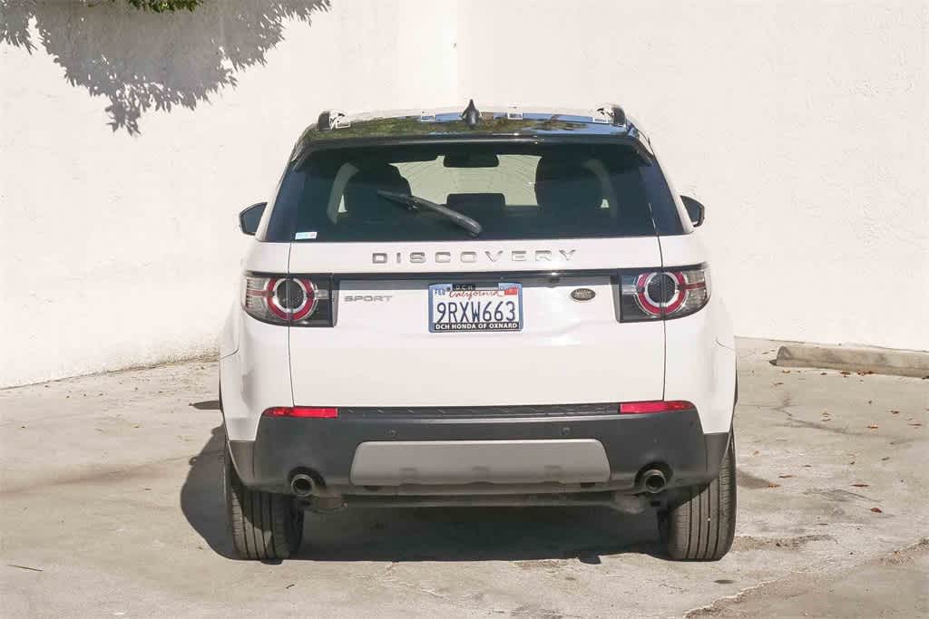 Thumbnail: 2017 Land Rover Discovery Sport - 8