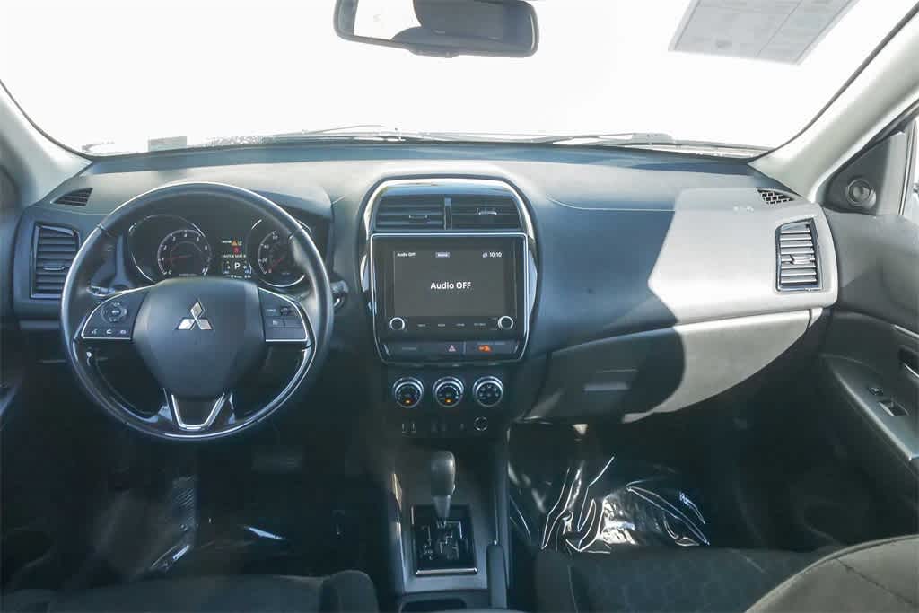 Thumbnail: 2021 Mitsubishi Outlander Sport - 12