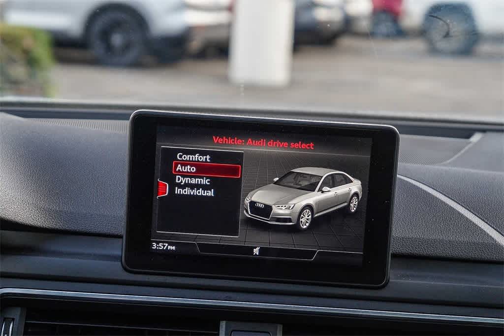 Thumbnail: 2019 Audi A4 - 13