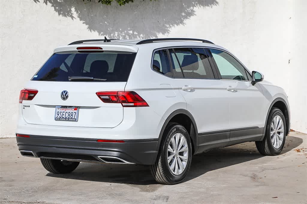 Thumbnail: 2019 Volkswagen Tiguan - 4