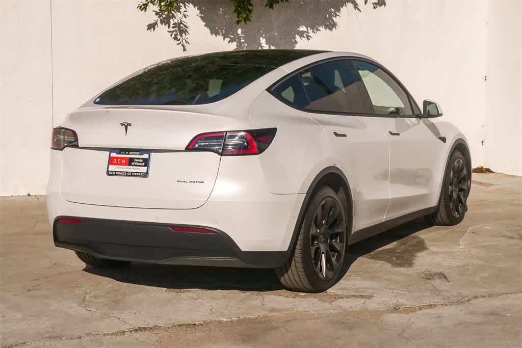 Thumbnail: 2022 Tesla Model Y - 7