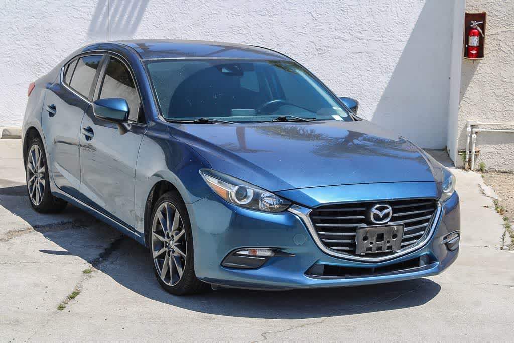 Thumbnail: 2018 Mazda Mazda3 - 3