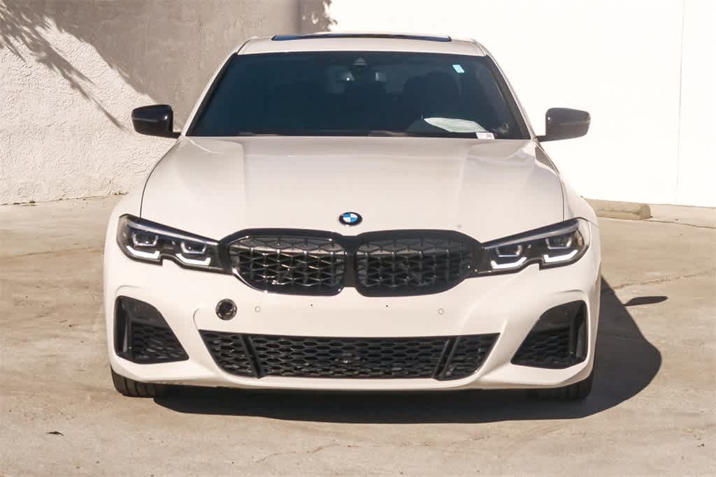 Thumbnail: 2021 BMW 3 Series - 2