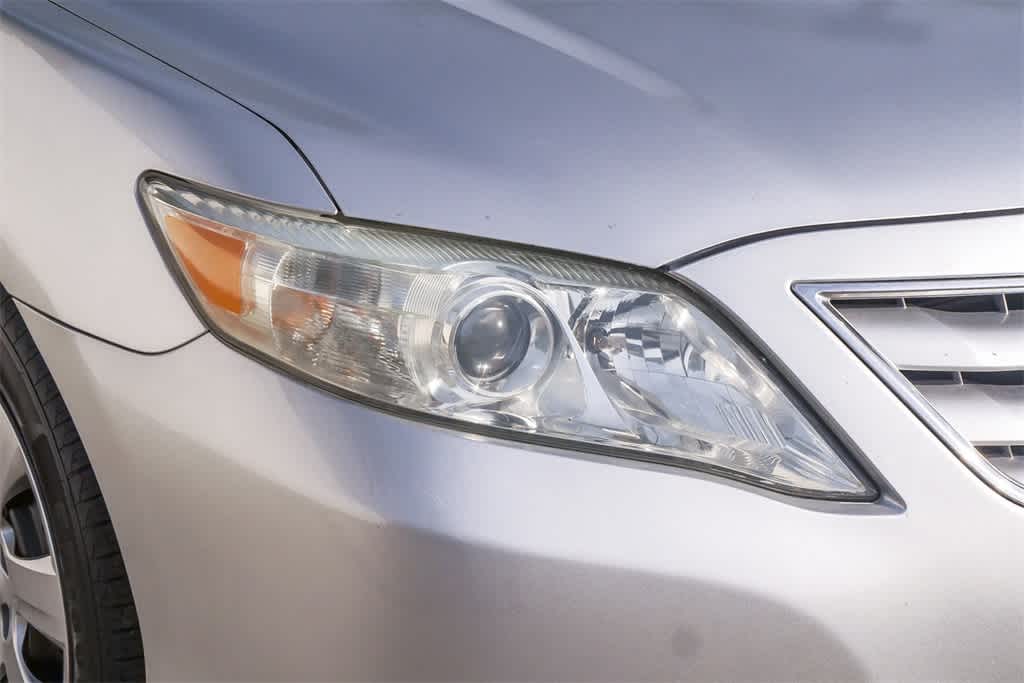 Thumbnail: 2011 Toyota Camry - 4