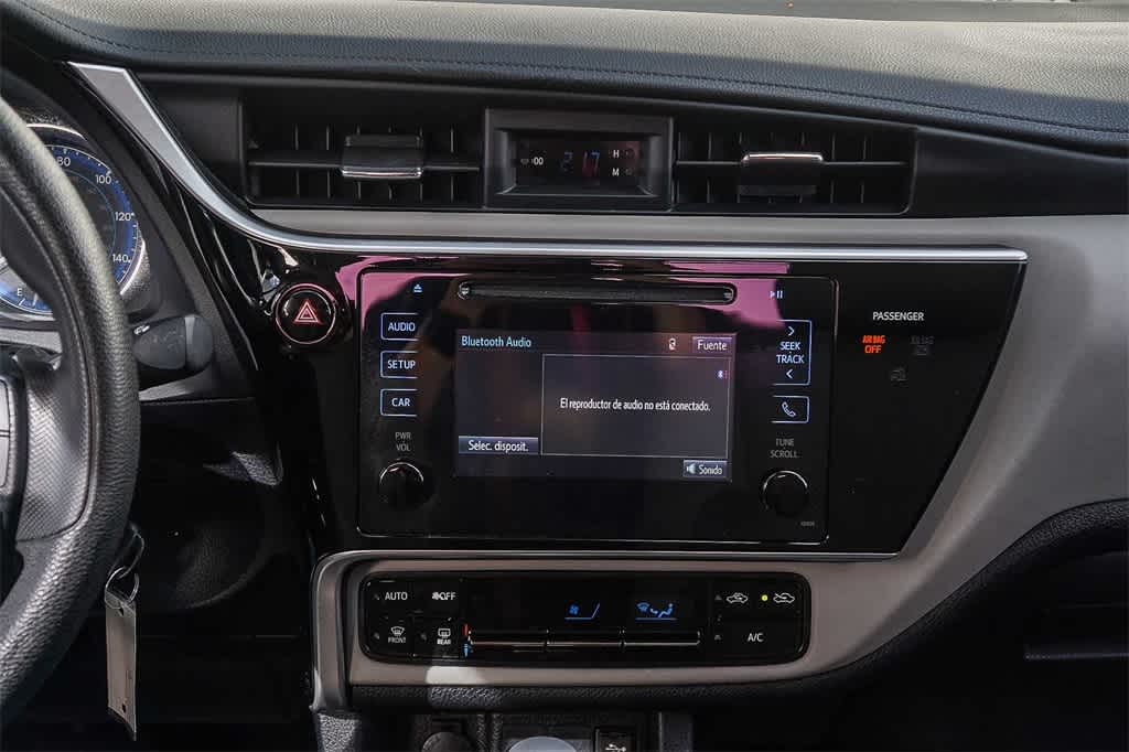 Thumbnail: 2017 Toyota Corolla - 13