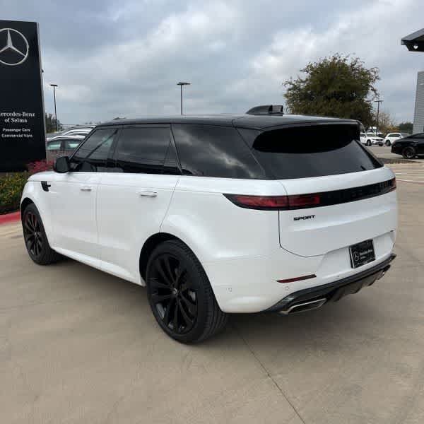 Thumbnail: 2025 Land Rover Range Rover Sport - 8