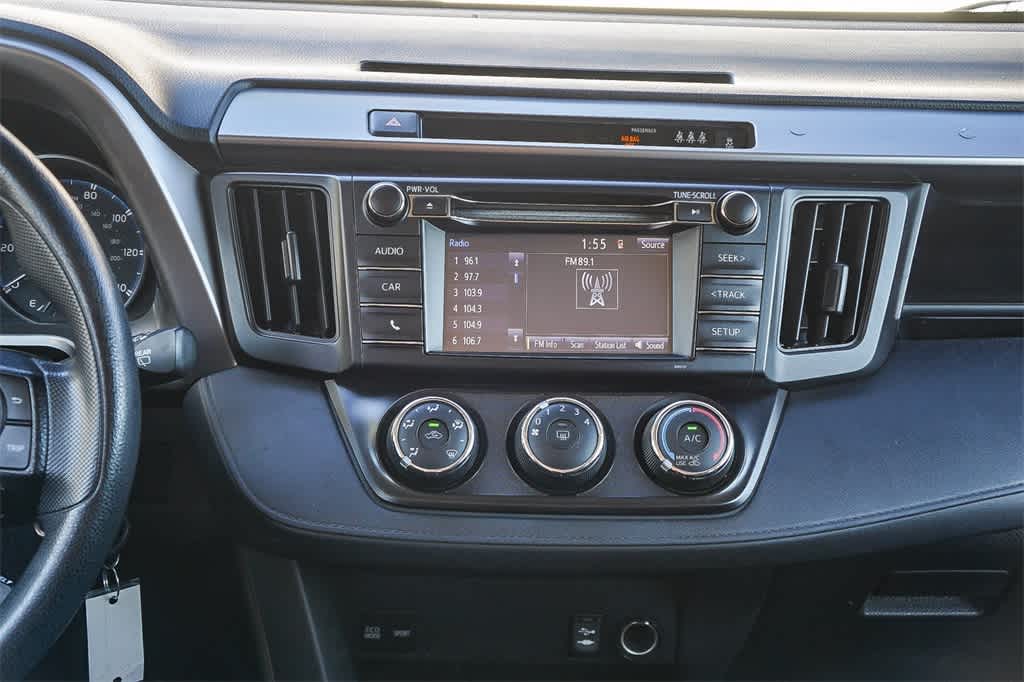 Thumbnail: 2018 Toyota RAV4 - 13