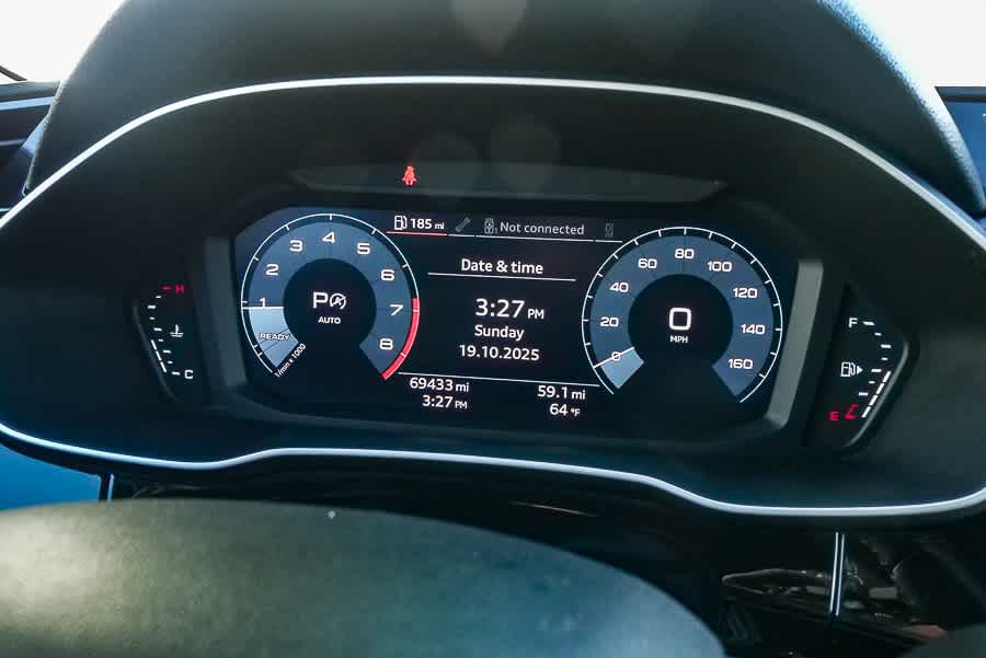 Thumbnail: 2020 Audi Q3 - 22