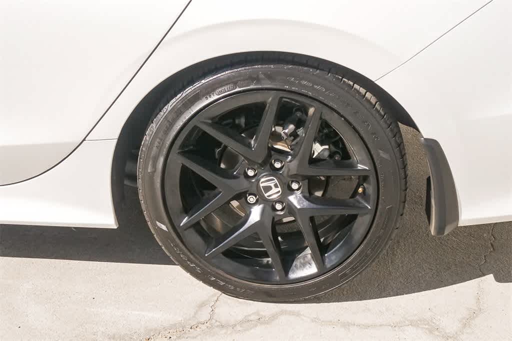 Thumbnail: 2024 Honda Civic - 6