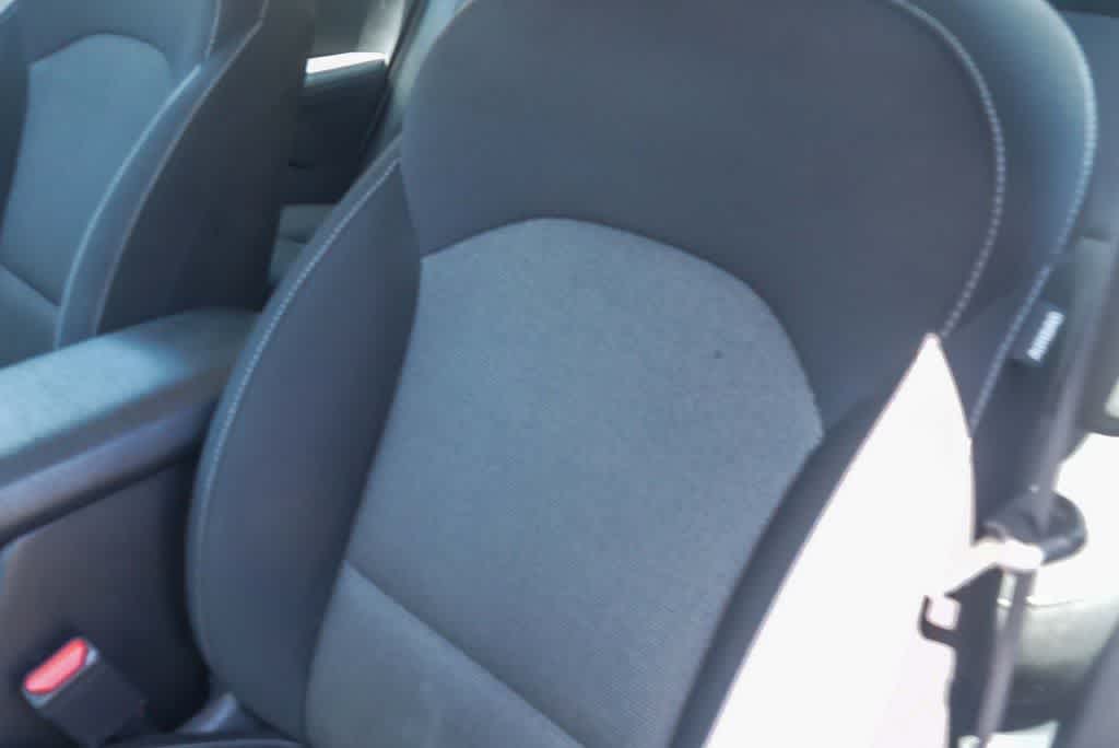 Thumbnail: 2023 Kia Forte - 11