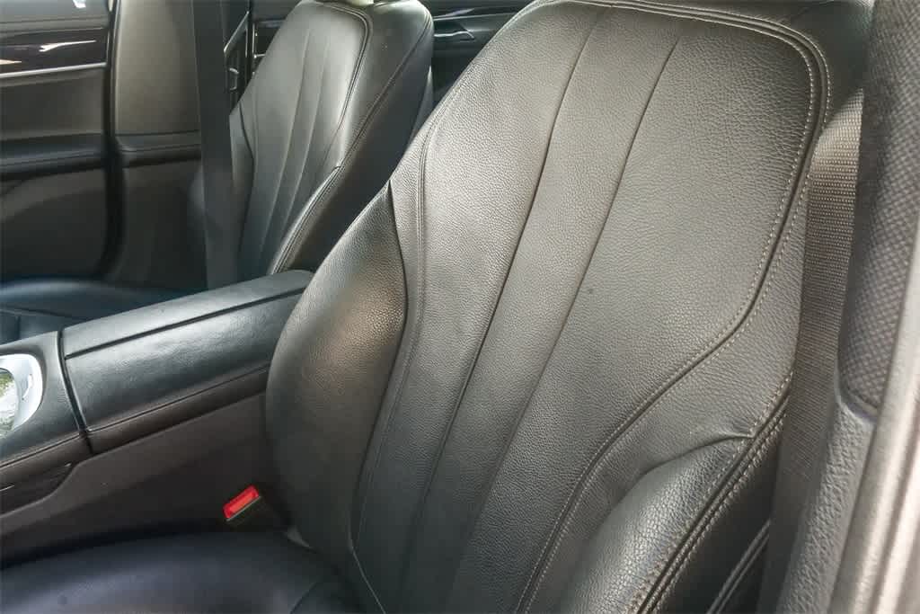 Thumbnail: 2018 BMW 7 Series - 17