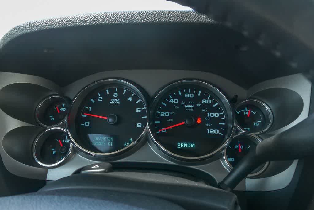 Thumbnail: 2011 Chevrolet Silverado 1500 - 22
