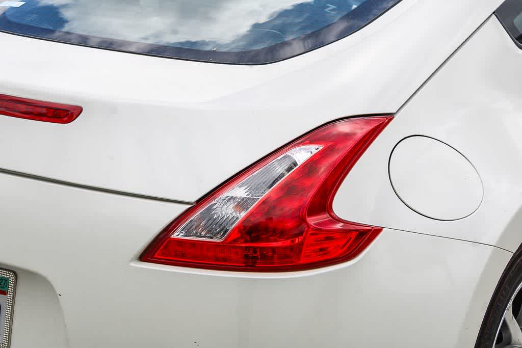 Thumbnail: 2014 Nissan Z - 9