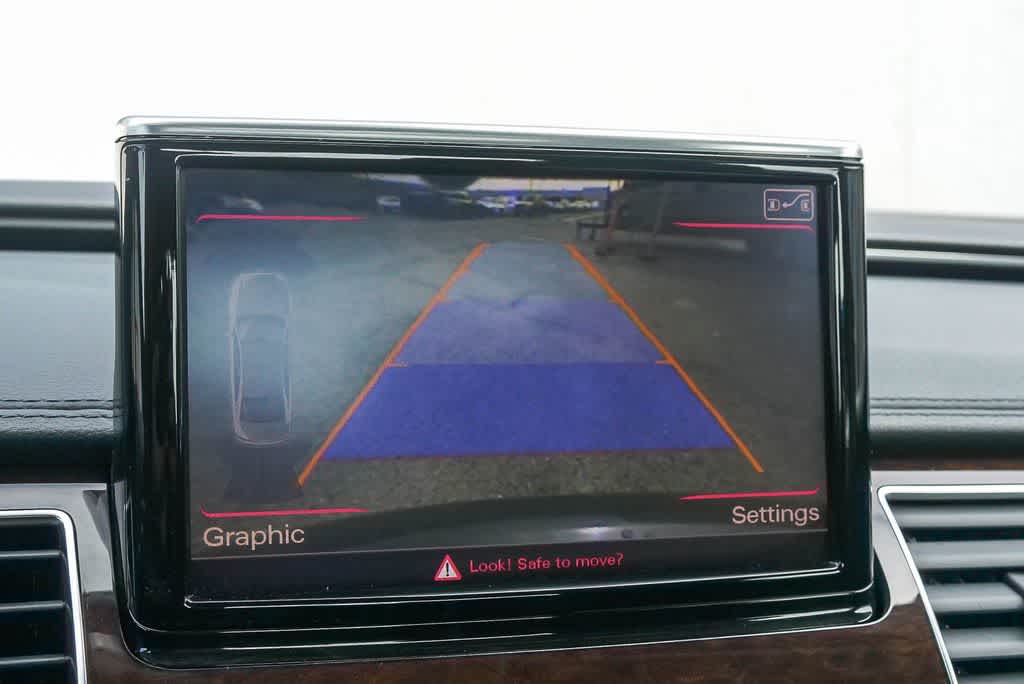 Thumbnail: 2011 Audi A8 - 23