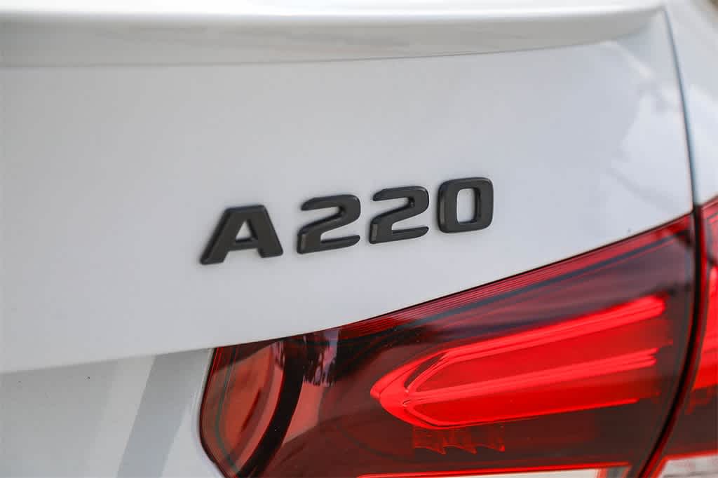 Thumbnail: 2021 Mercedes-Benz A-Class - 11