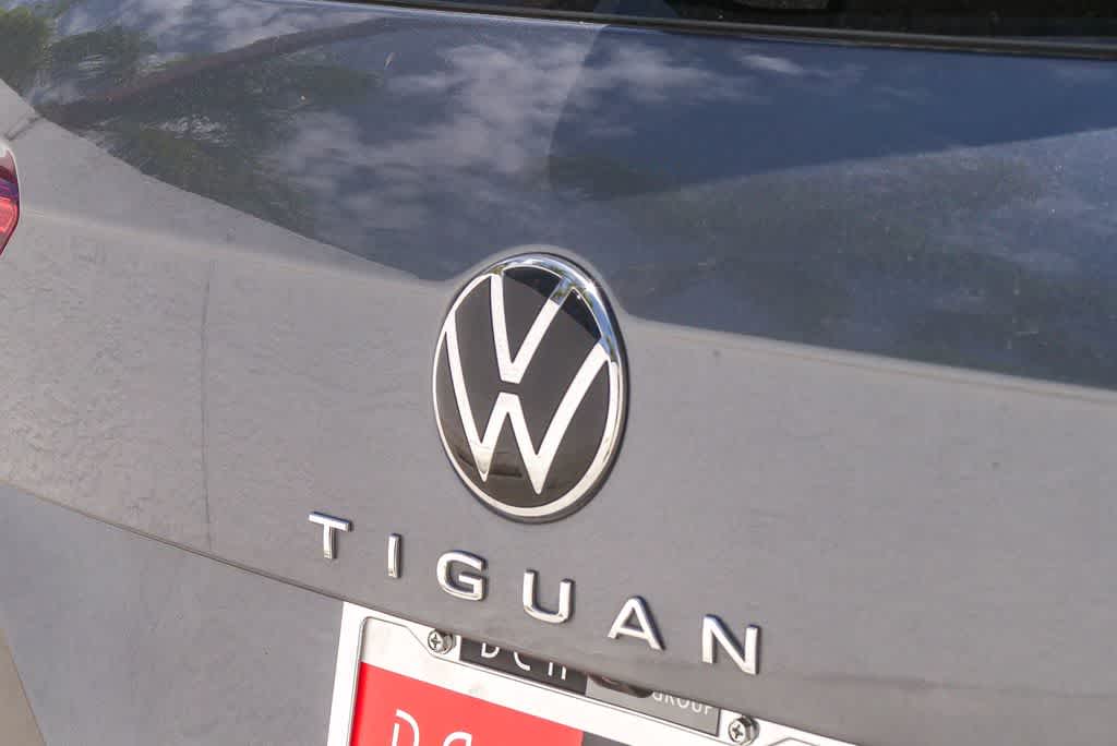 Thumbnail: 2024 Volkswagen Tiguan - 11