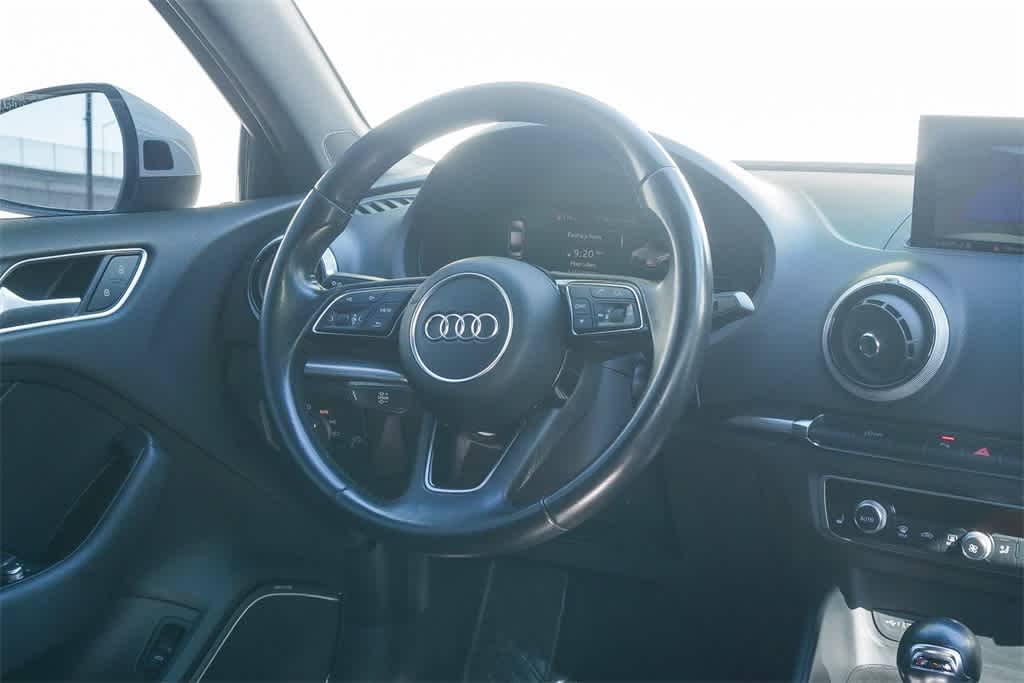 Thumbnail: 2017 Audi A3 - 14