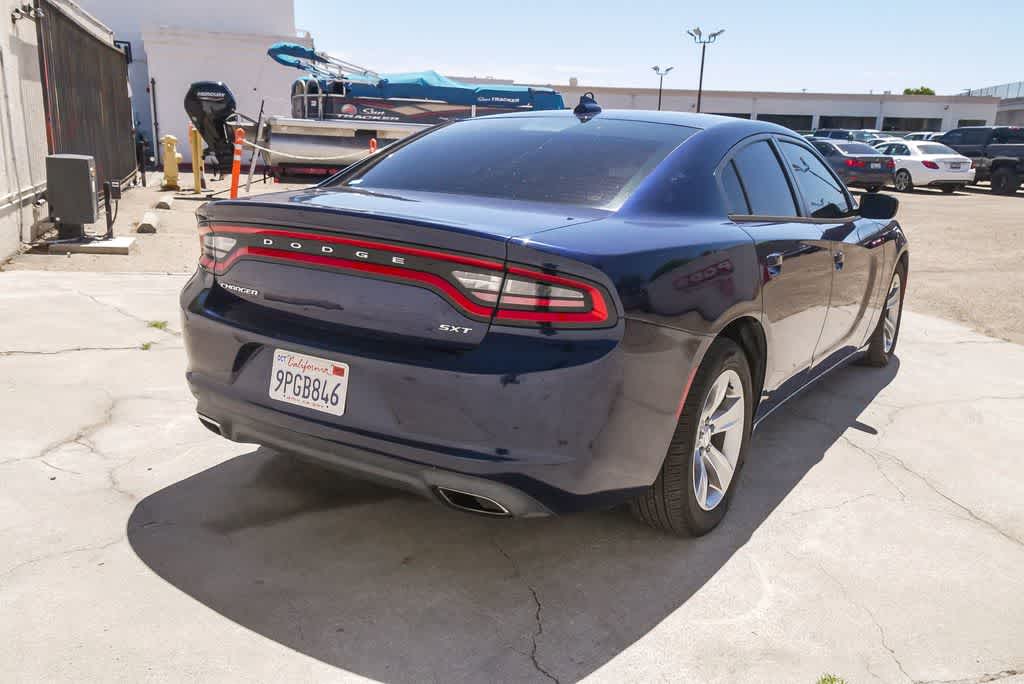 Thumbnail: 2015 Dodge Charger - 9
