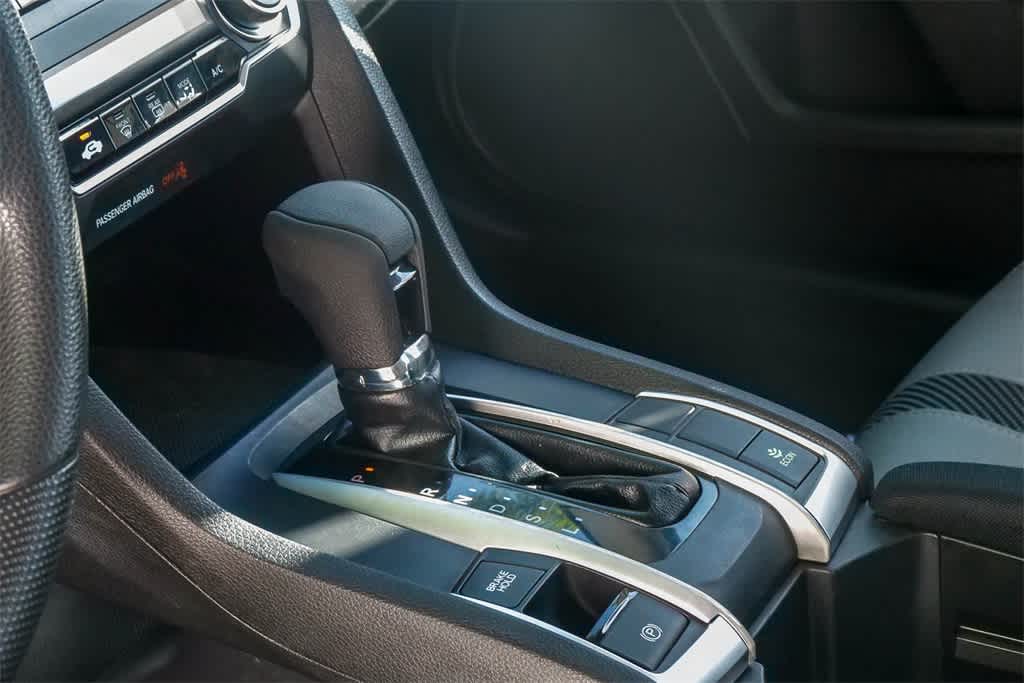 Thumbnail: 2016 Honda Civic - 18