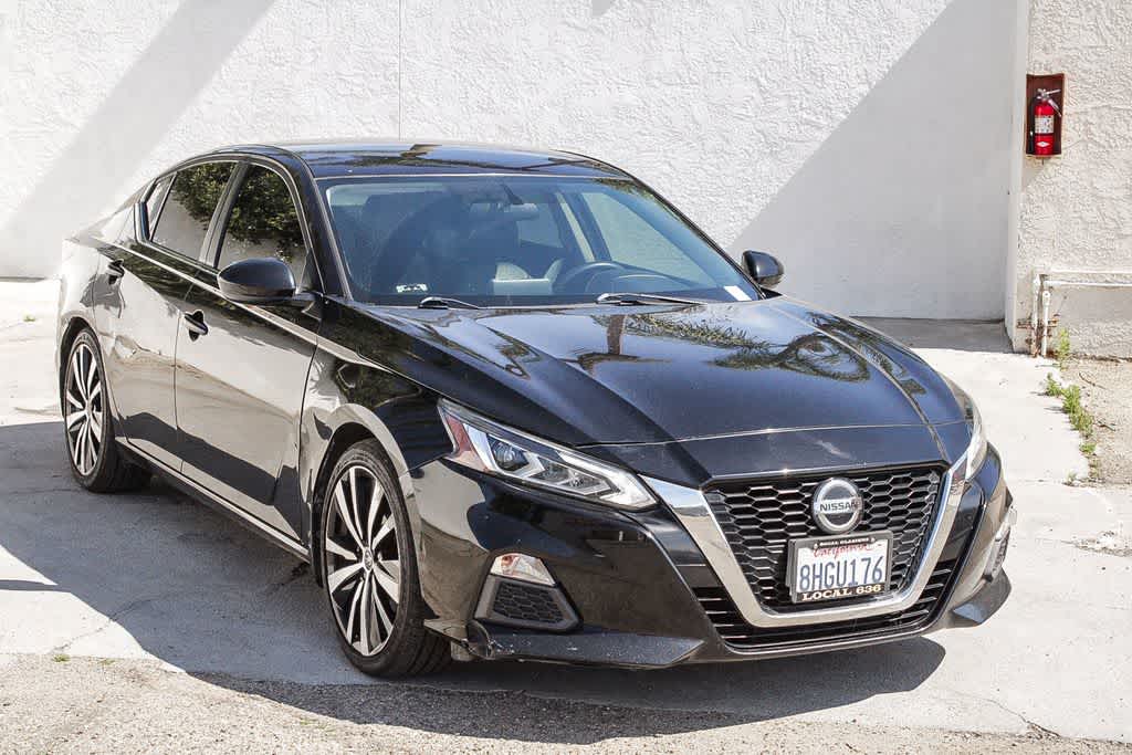 Thumbnail: 2019 Nissan Altima - 3