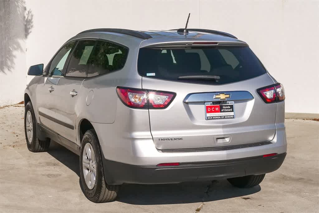 Thumbnail: 2017 Chevrolet Traverse - 9