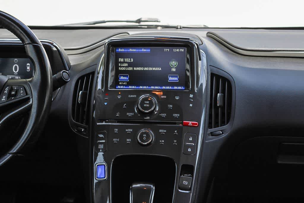 Thumbnail: 2015 Chevrolet Volt - 13