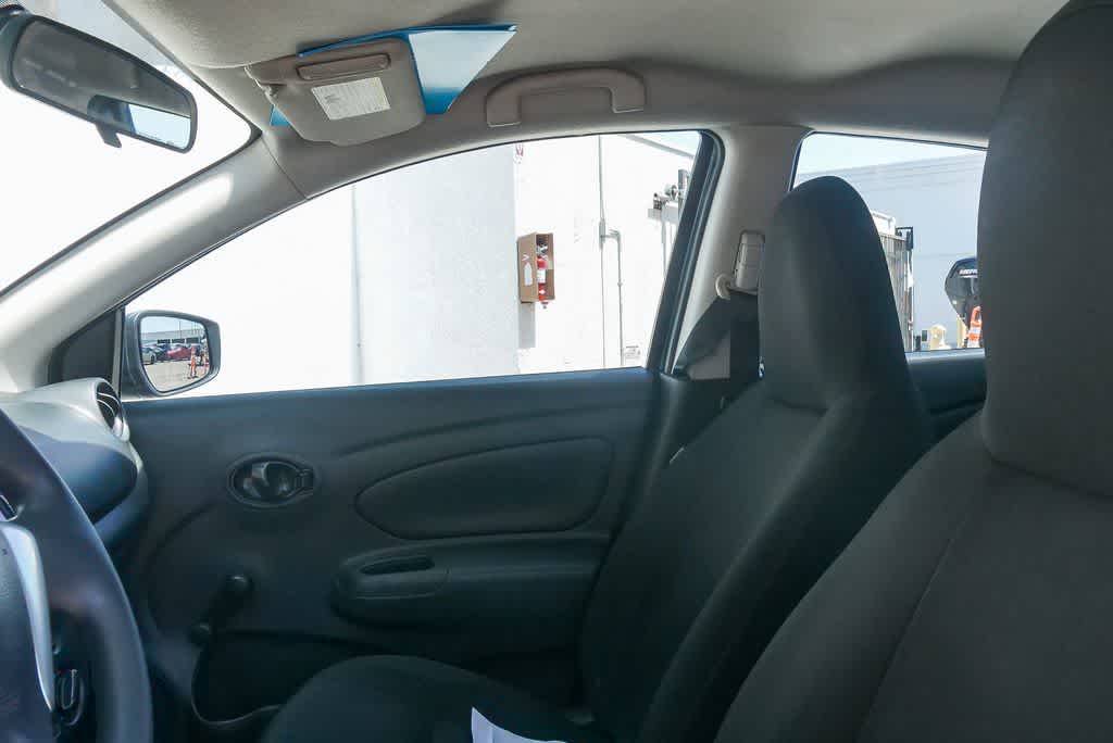 Thumbnail: 2016 Nissan Versa - 16