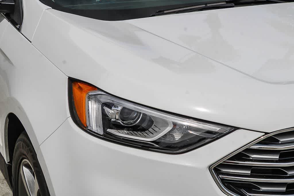 Thumbnail: 2019 Ford Edge - 4