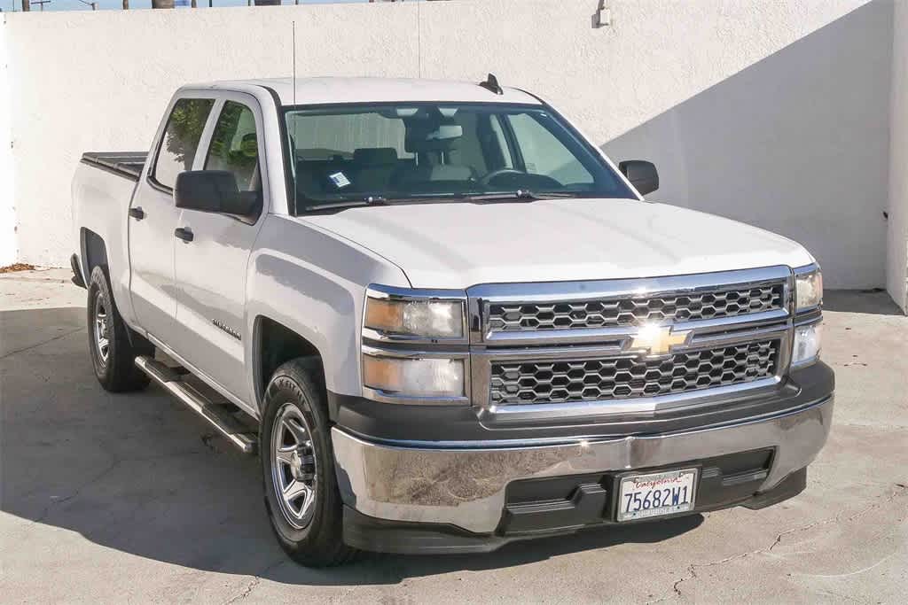 2015 Chevrolet Silverado 1500 LS photo 3