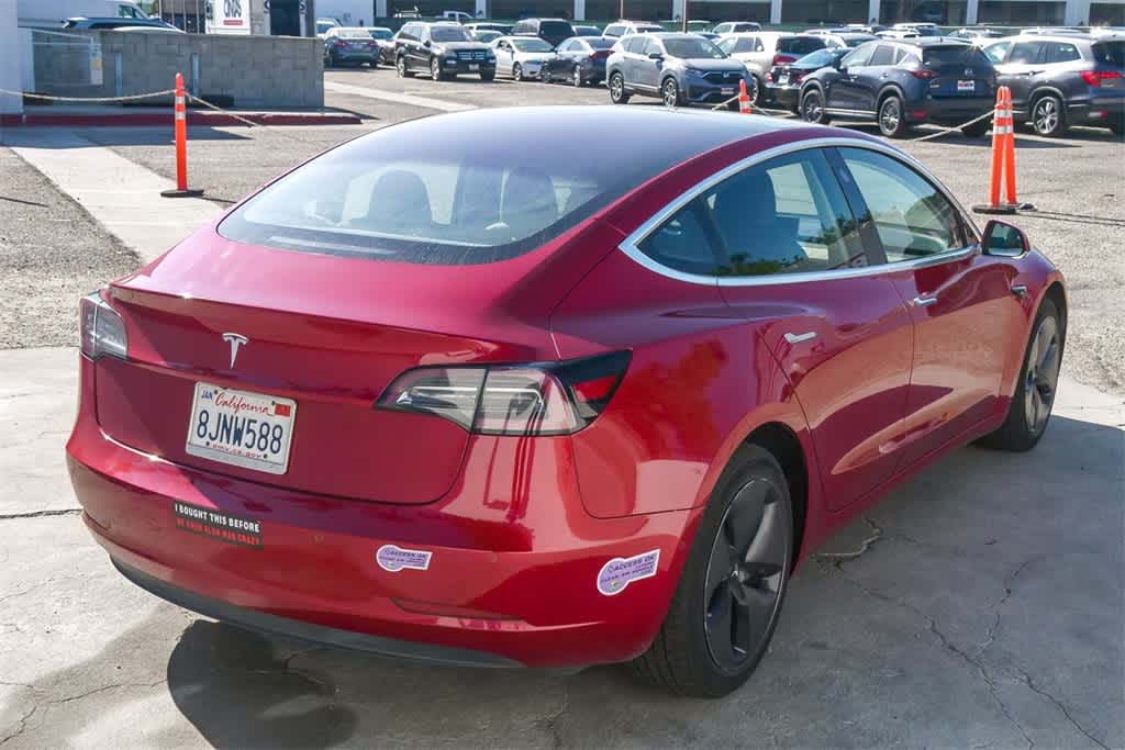 Thumbnail: 2018 Tesla Model 3 - 9