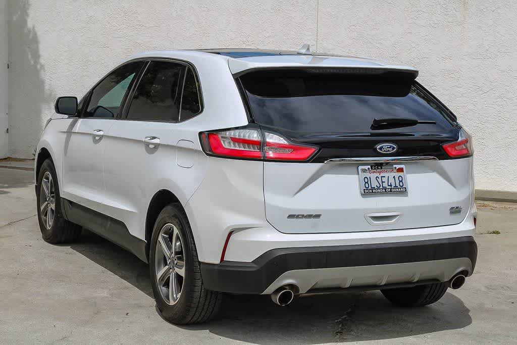 Thumbnail: 2019 Ford Edge - 9