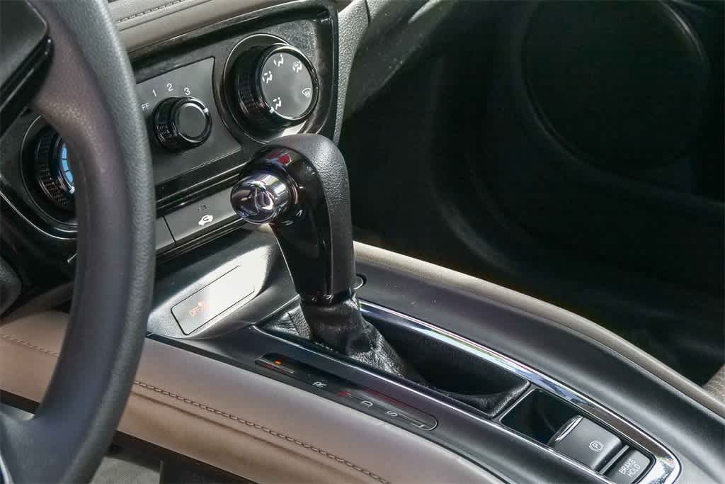 Thumbnail: 2022 Honda HR-V - 18