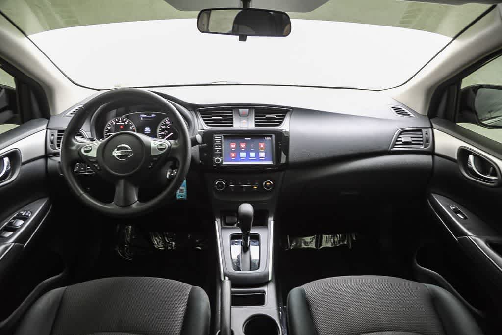 Thumbnail: 2019 Nissan Sentra - 11
