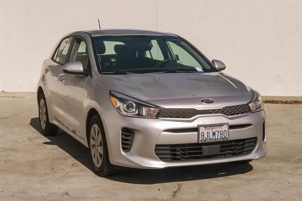 Thumbnail: 2019 Kia Rio5 - 3