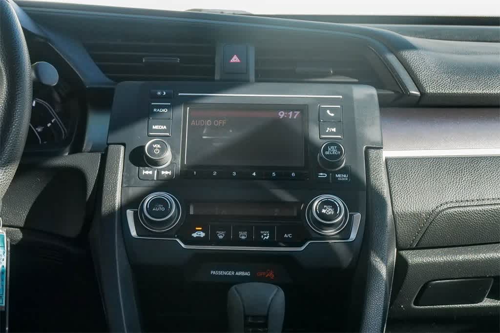 Thumbnail: 2016 Honda Civic - 13