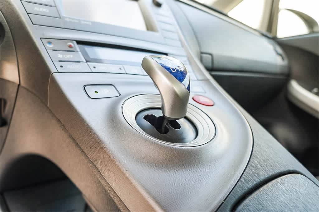 Thumbnail: 2015 Toyota Prius - 24