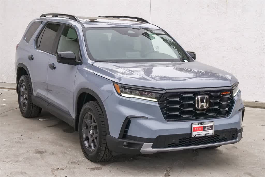 2025 Honda Pilot TrailSport 3